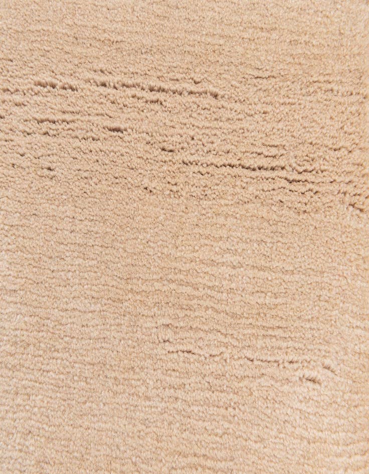 Detail image of 2' 7 x 11' 6  Hand Knotted Tibet Wool Runner Rug