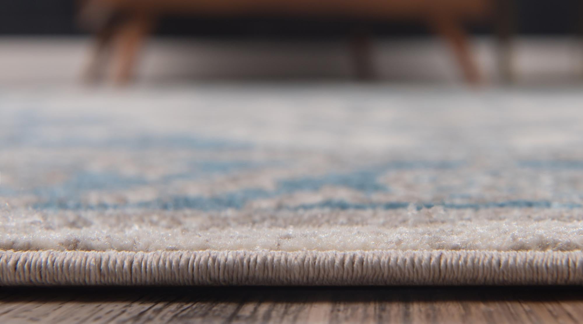 2' x 6' Vienna Runner Rug