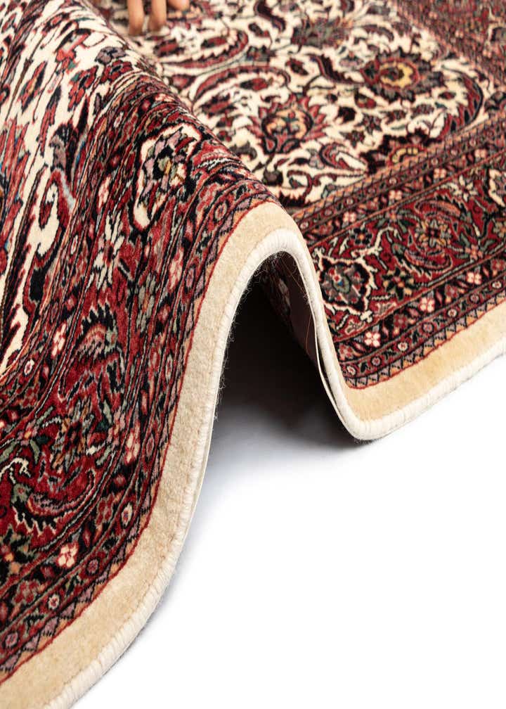 4' 10 x 5' 6 Bidjar Square Rug