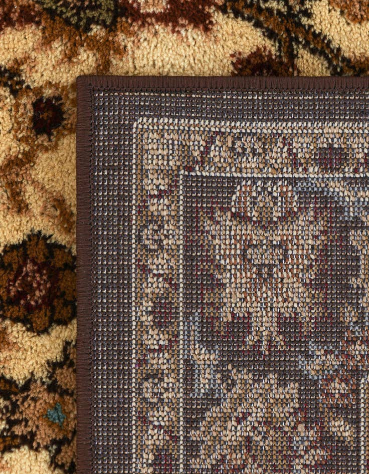 Detail image of 4' x 4' Classic Agra Square Rug