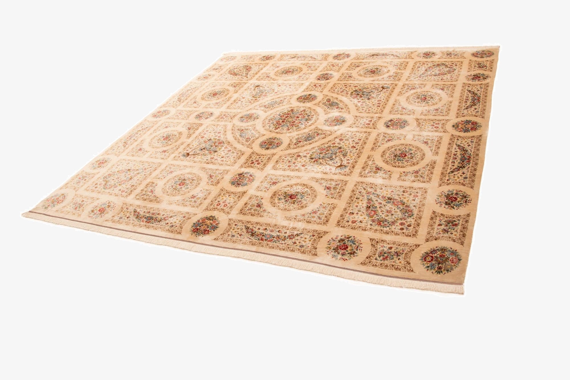 9' 9 x 9' 9 Ghom Silk Deluxe Square Rug