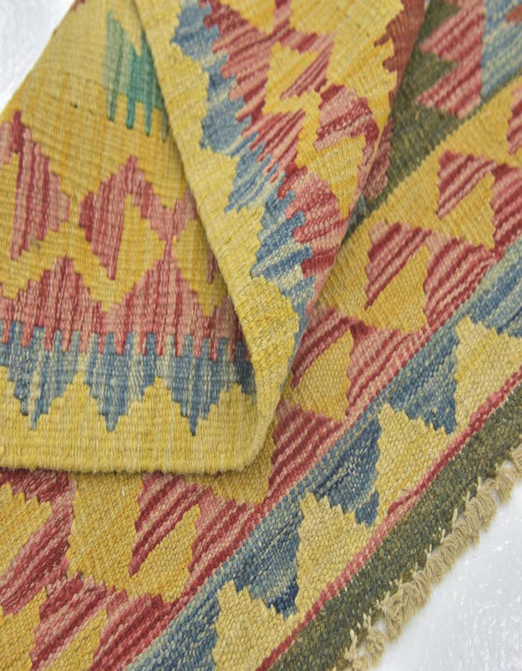 Detail image of 3' 2 x 3' 5 Hand Woven Kilim Maymana Wool Square Rug