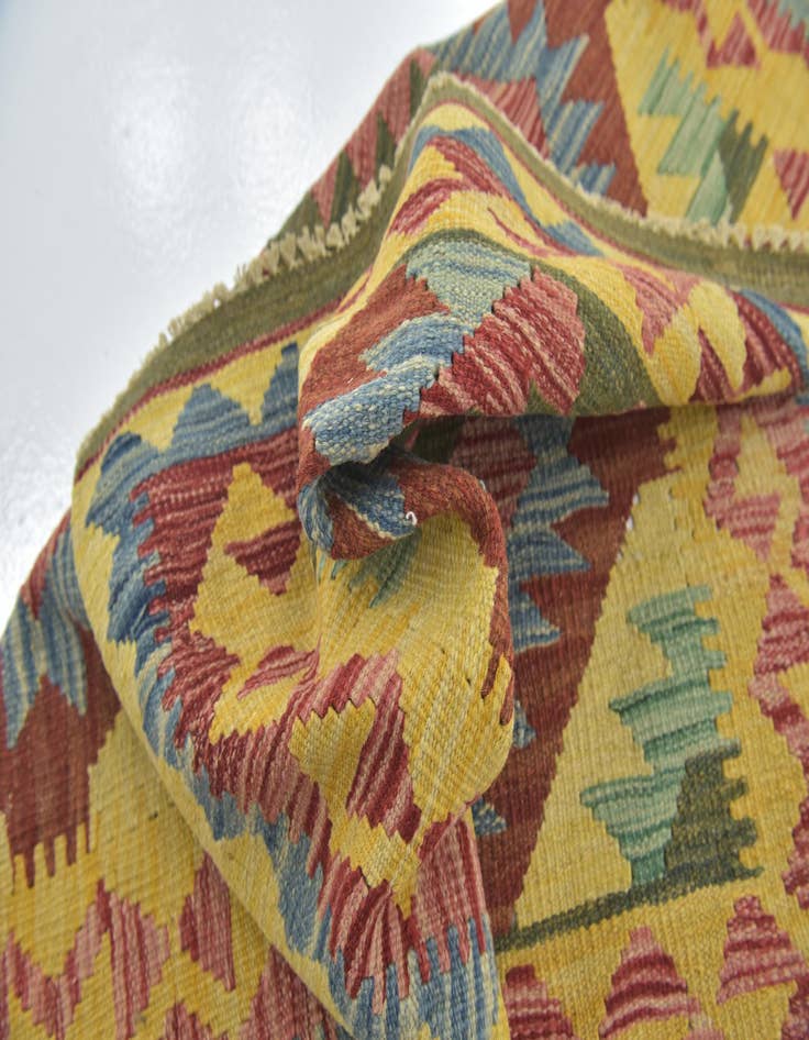 Detail image of 3' 2 x 3' 5 Hand Woven Kilim Maymana Wool Square Rug