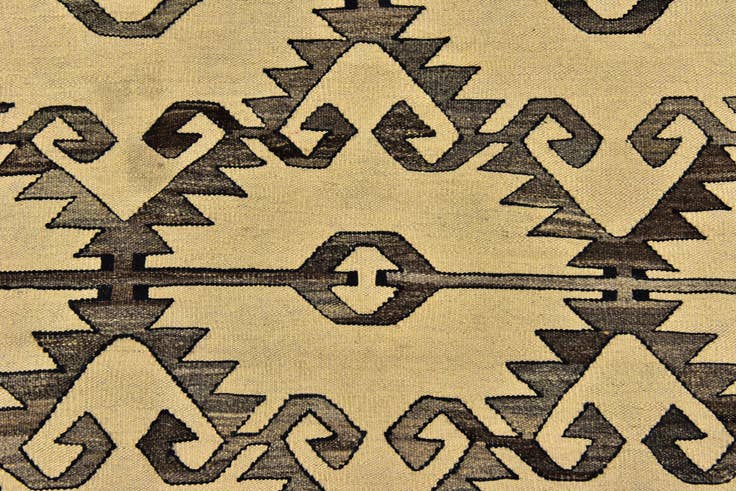 Detail image of 6' 4 x 7' 6 Hand Woven Kilim Modern Wool Square Rug