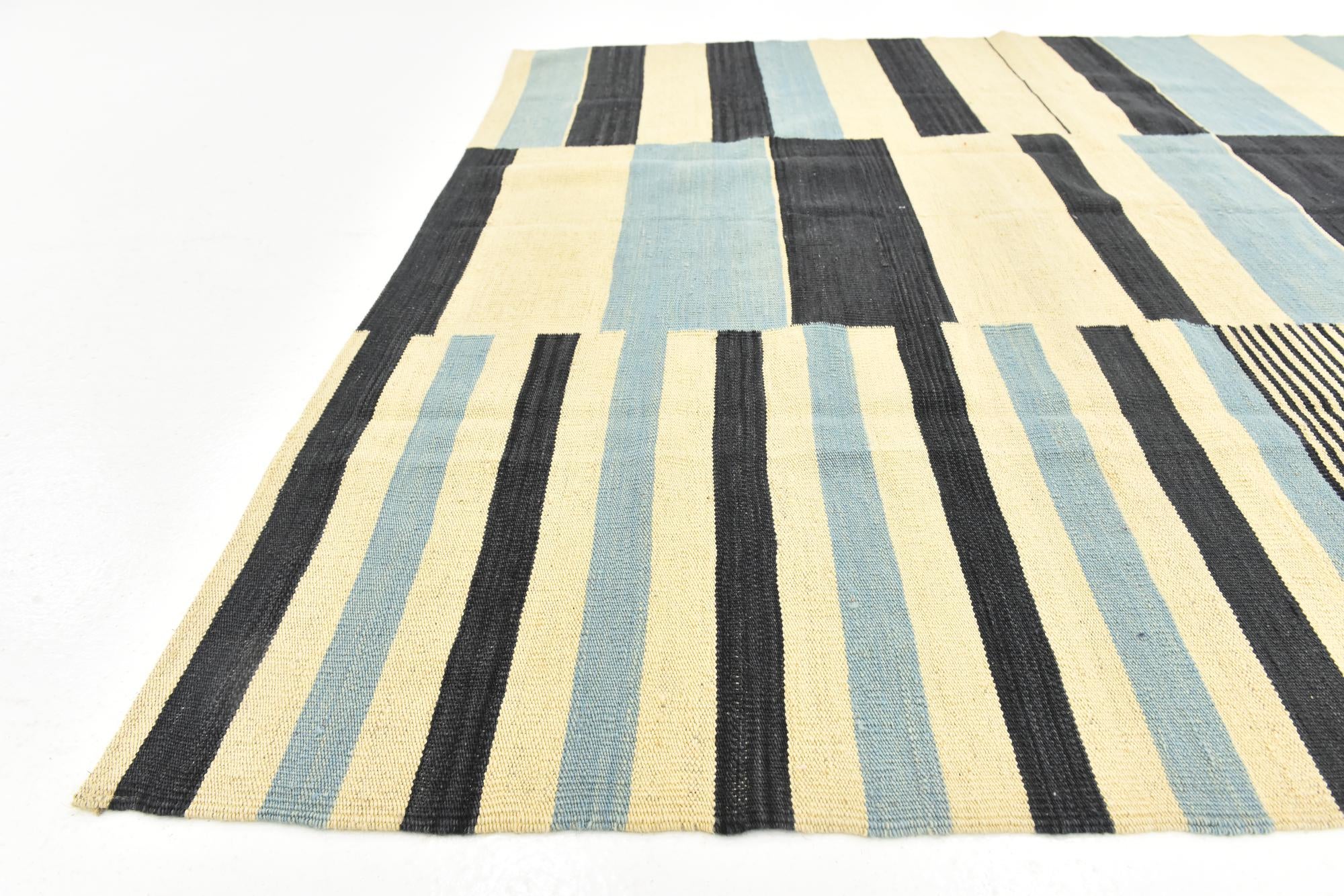 5' 6 x 6' 4 Hand Woven Kilim Modern Wool Square Rug
