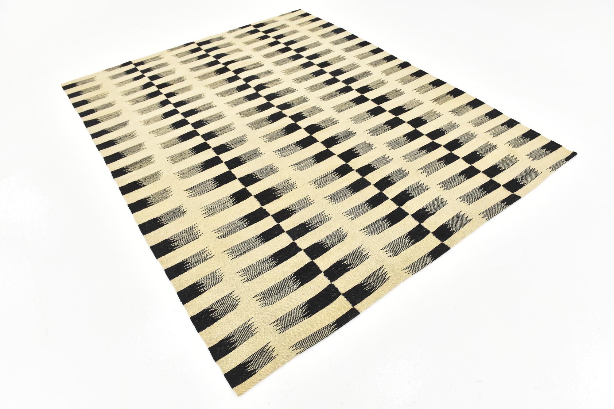 6' 2 x 7' 7 Hand Woven Kilim Modern Wool Square Rug