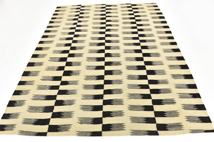 Detail image of 6' 2 x 7' 7 Hand Woven Kilim Modern Wool Square Rug