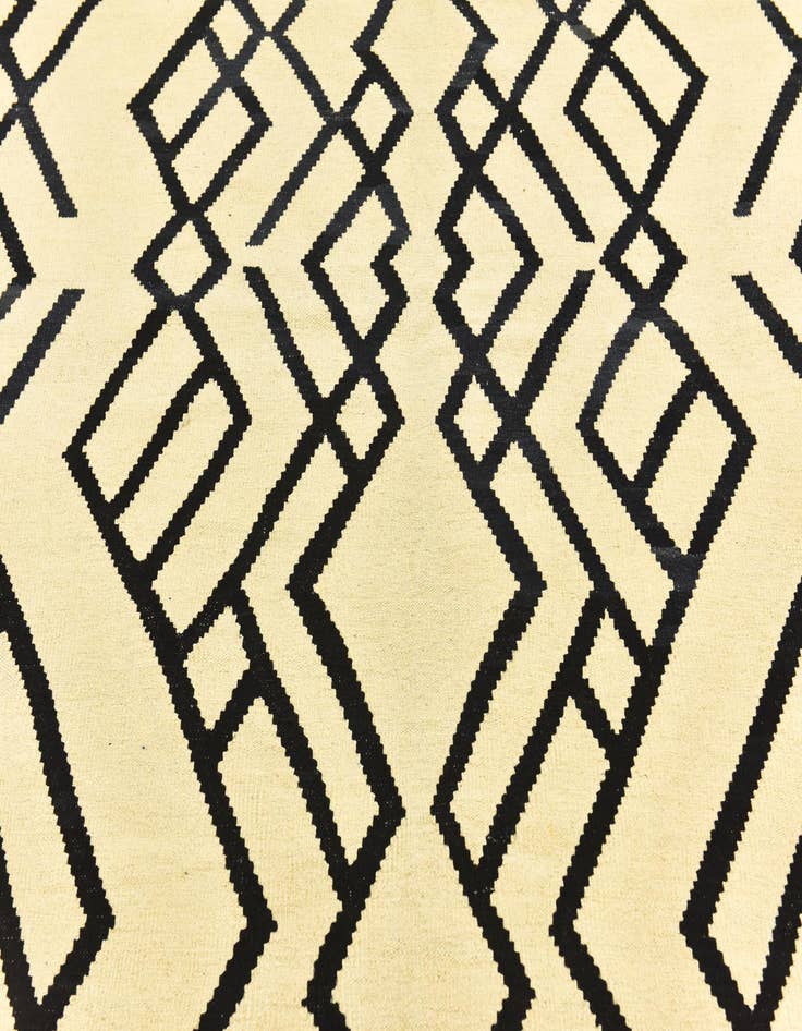 Detail image of 6' x 7' 4 Hand Woven Kilim Modern Wool Square Rug