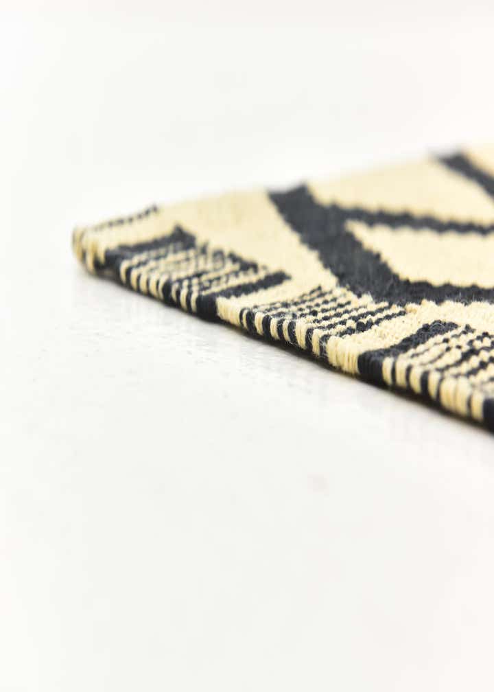 6' x 7' 4 Hand Woven Kilim Modern Wool Square Rug