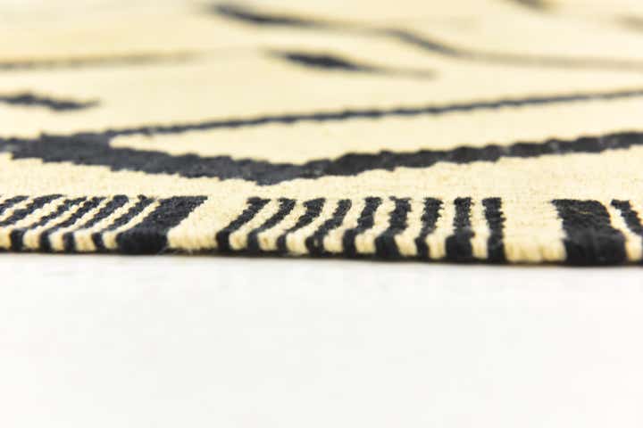 6' x 7' 4 Hand Woven Kilim Modern Wool Square Rug