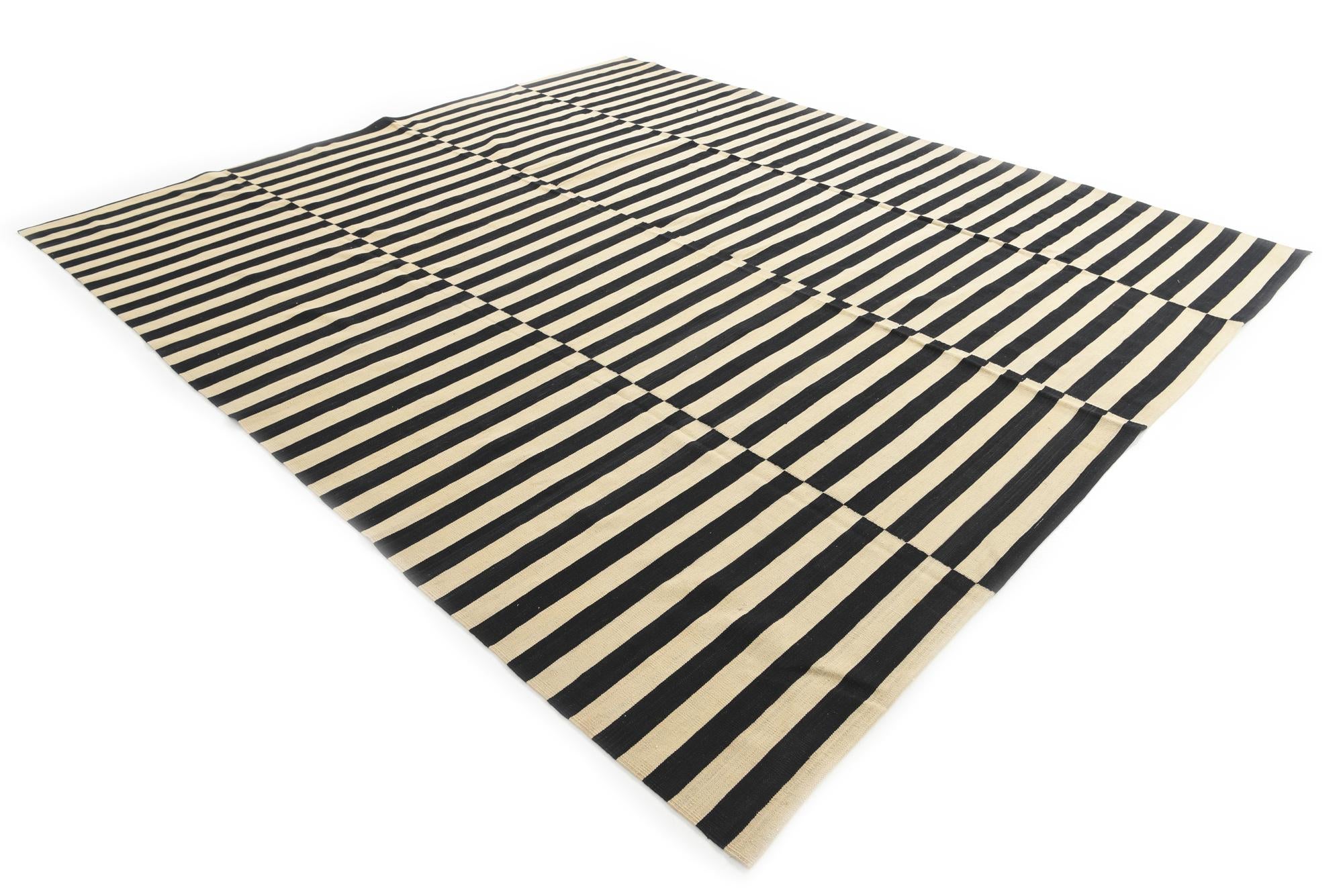 11' x 12' 3 Hand Woven Kilim Modern Wool Square Rug