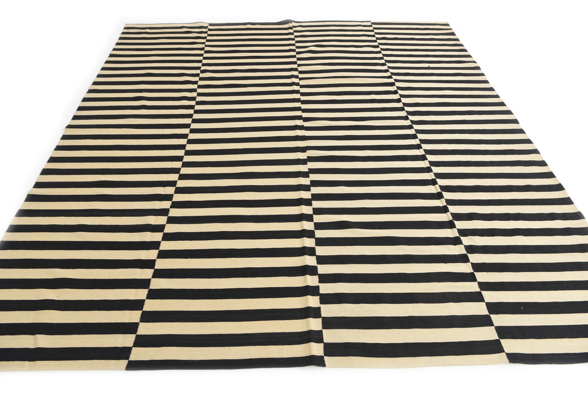 11' x 12' 3 Hand Woven Kilim Modern Wool Square Rug
