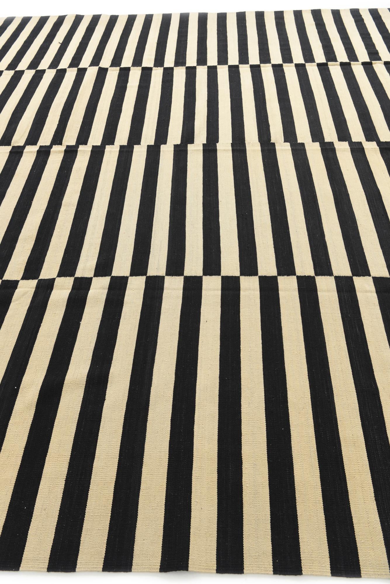 11' x 12' 3 Hand Woven Kilim Modern Wool Square Rug