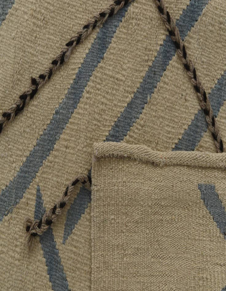 Detail image of 8' 3 x 8' 5  Hand Woven Kilim Modern Wool Square Rug