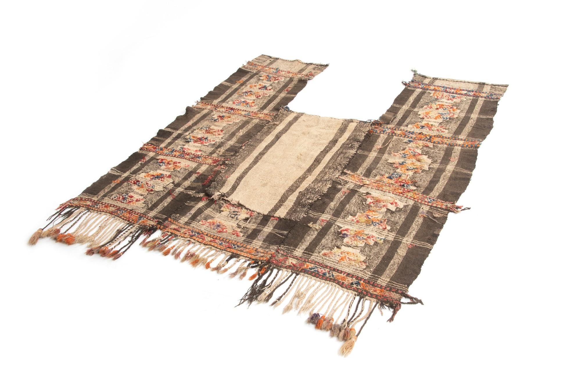 5' 3 x 5' 7 Kilim Square Rug