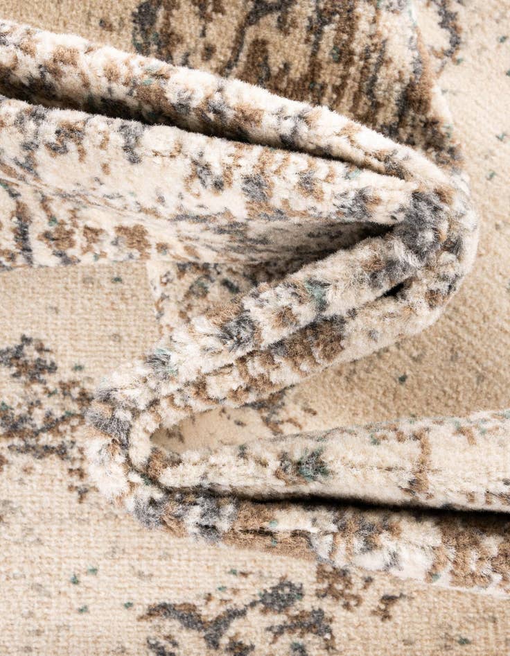 Detail image of 8' x 8' Mojave Square Rug