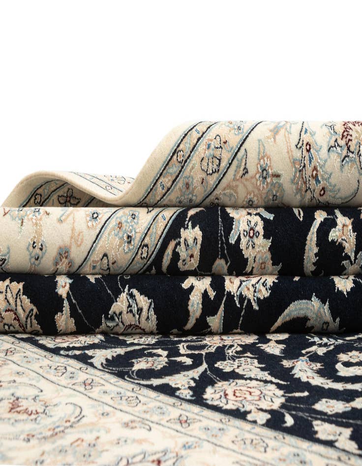 Detail image of 8' 1 x 8' 9 Nain Square Rug