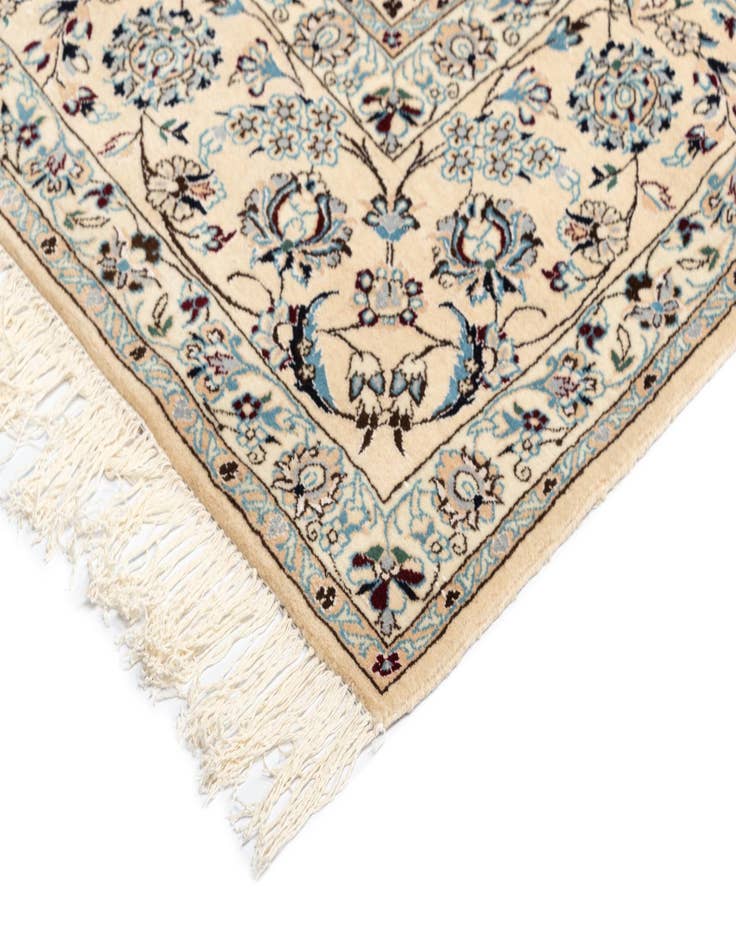 Detail image of 8' 3 x 8' 3 Nain Wool Square Rug