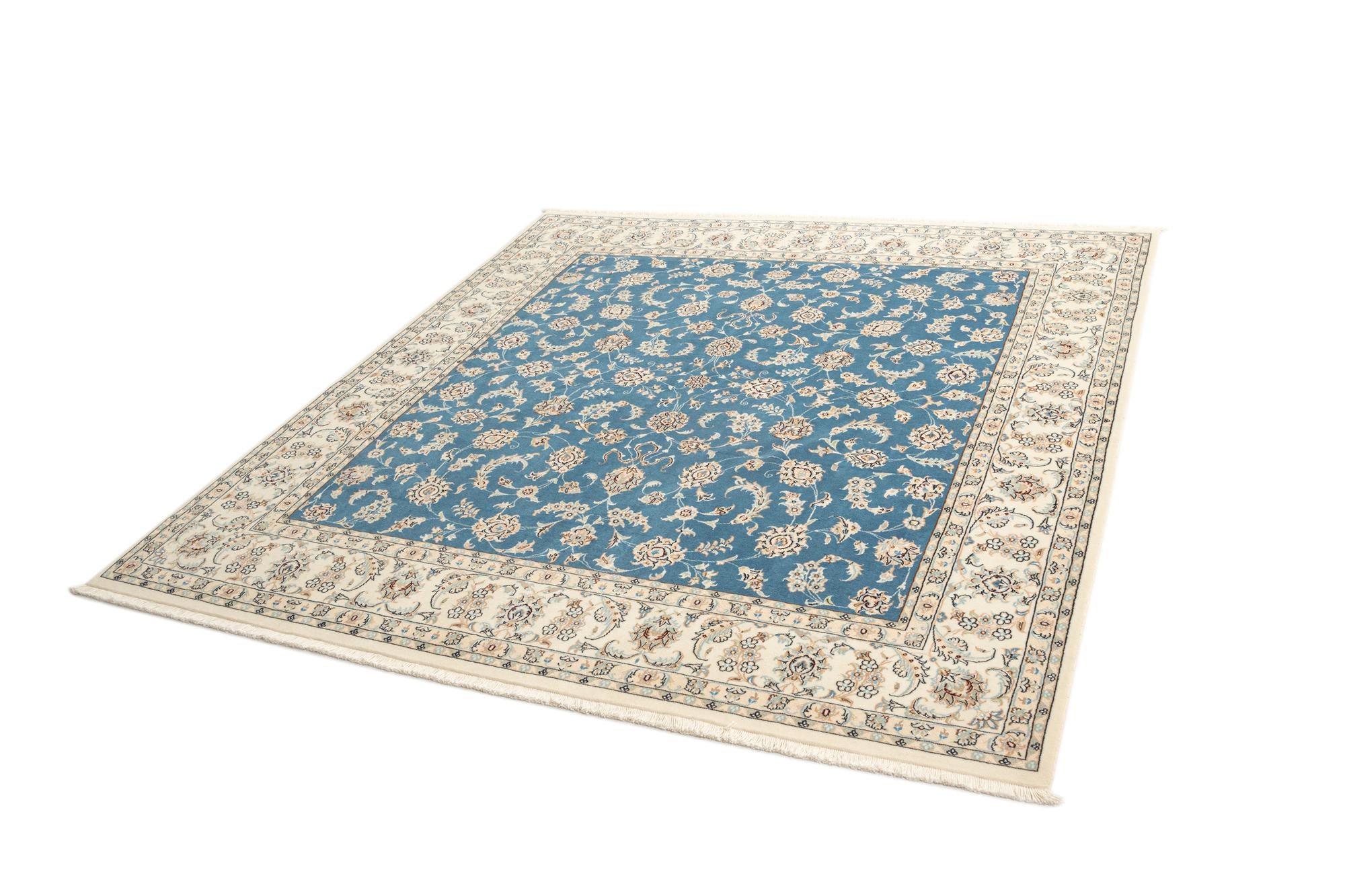 6' 7 x 6' 11 Nain Square Rug