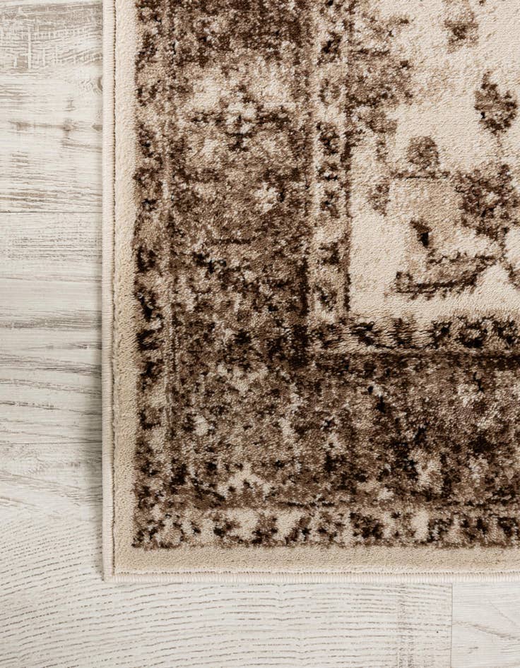 Detail image of 6' x 6' Nepal Square Rug