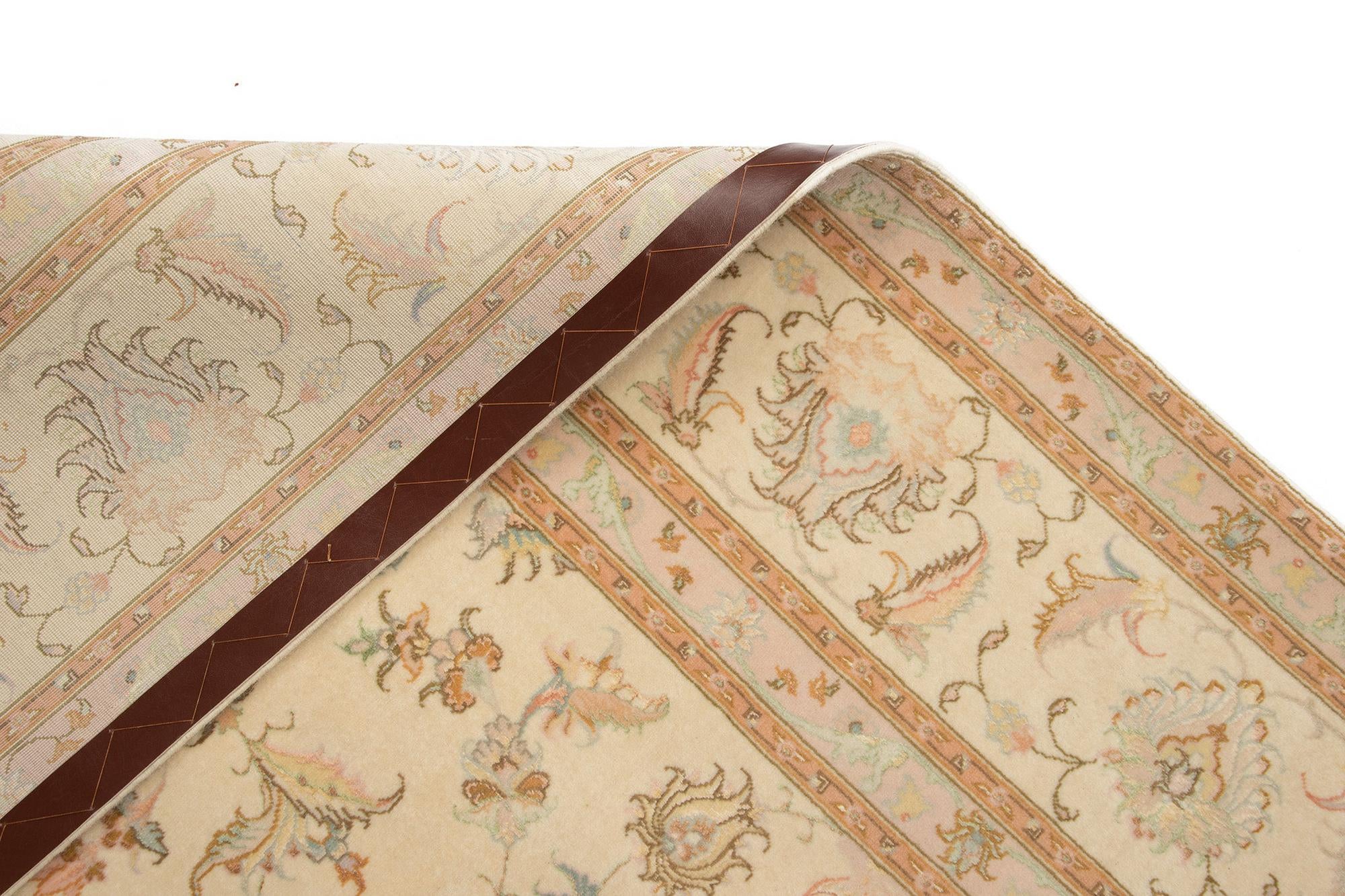6' 6 x 6' 9 Tabriz Square Rug