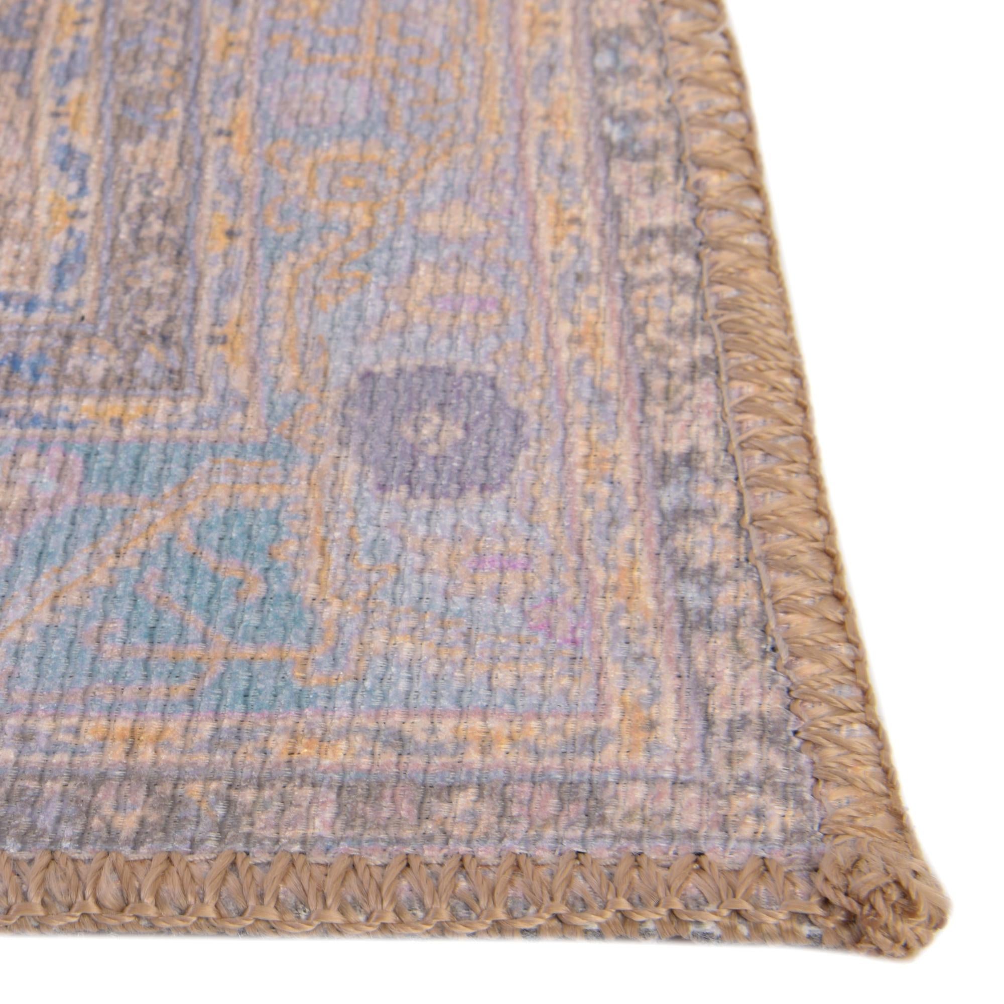 7' 6 x 7' 6 Washable Timeless Square Rug