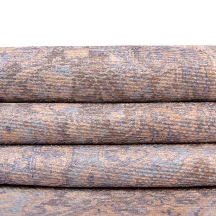 7' 6 x 7' 6 Washable Timeless Square Rug