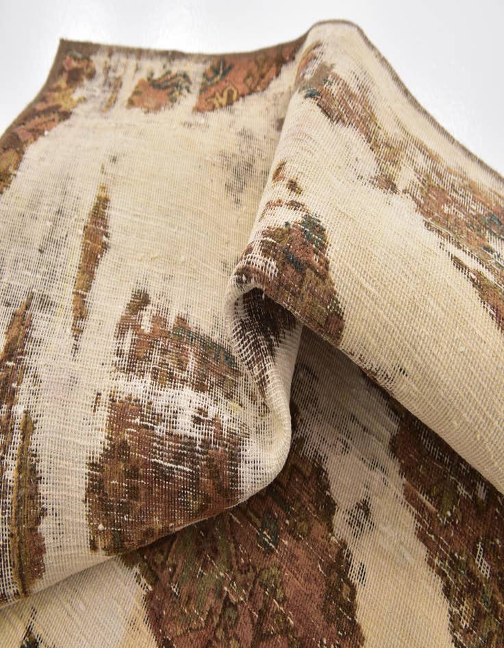 Detail image of 4' x 5' 2  Hand Knotted Ultra Vintage Persian Wool Square Rug