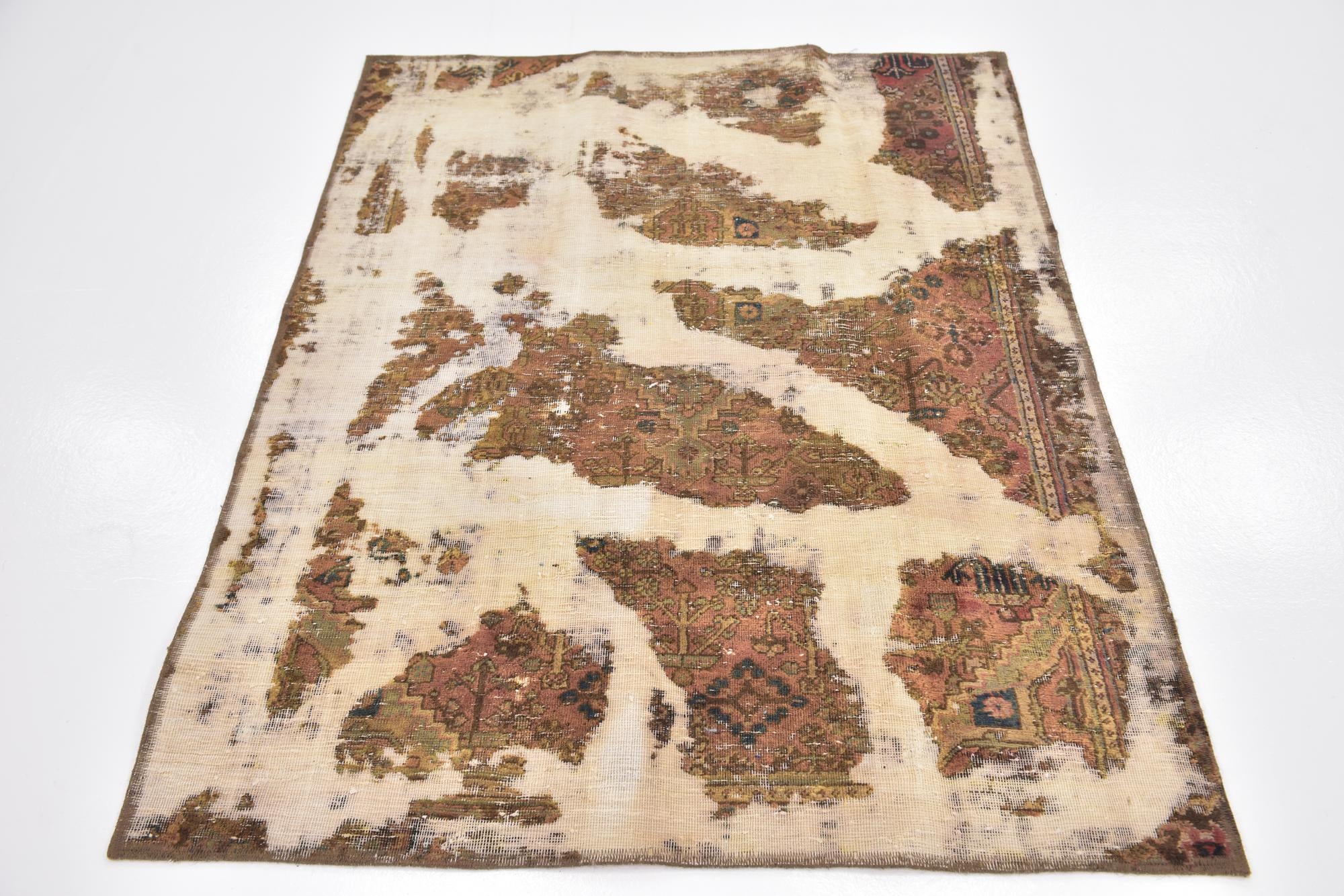 4' x 5' 2 Hand Knotted Ultra Vintage Persian Wool Square Rug