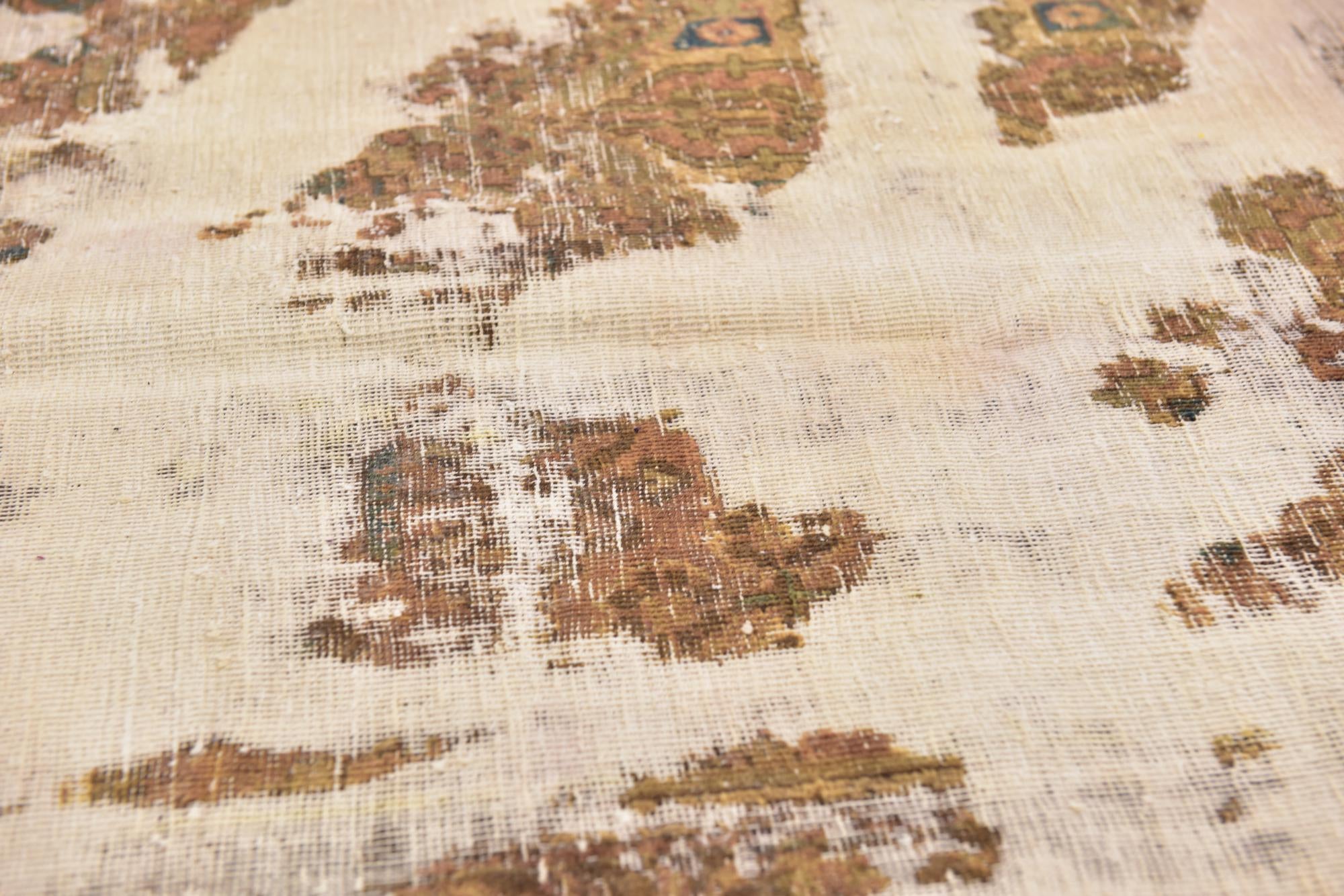 4' x 5' 2 Hand Knotted Ultra Vintage Persian Wool Square Rug