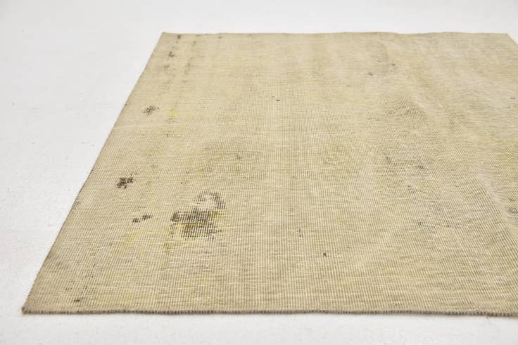 Detail image of 3' 6 x 3' 8 Hand Knotted Ultra Vintage Persian Wool Square Rug