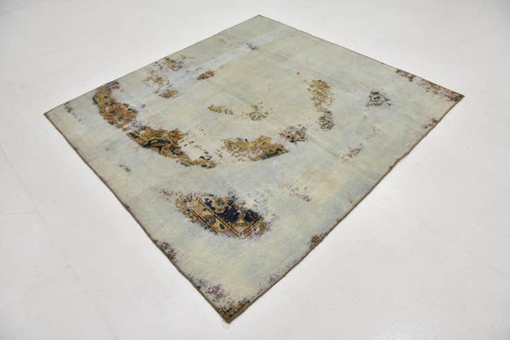 Detail image of 6' x 6' 5 Hand Knotted Ultra Vintage Persian Wool Square Rug