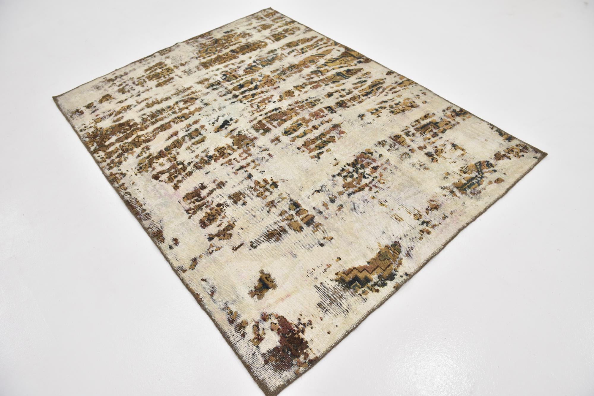 5' x 6' 7 Hand Knotted Ultra Vintage Persian Wool Square Rug