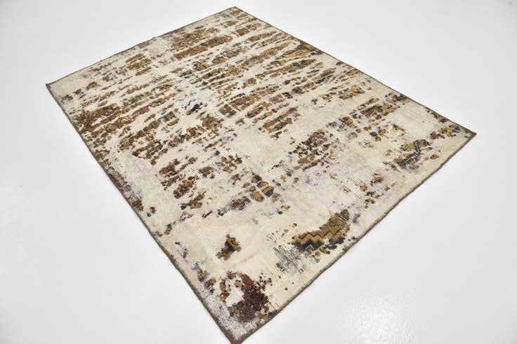 Detail image of 5' x 6' 7 Hand Knotted Ultra Vintage Persian Wool Square Rug