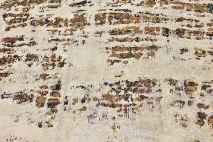 5' x 6' 7 Hand Knotted Ultra Vintage Persian Wool Square Rug