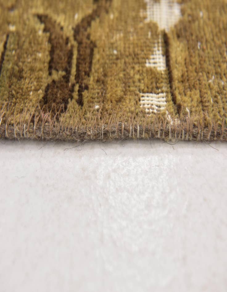 Detail image of 3' 8 x 3' 10  Hand Knotted Ultra Vintage Persian Wool Square Rug