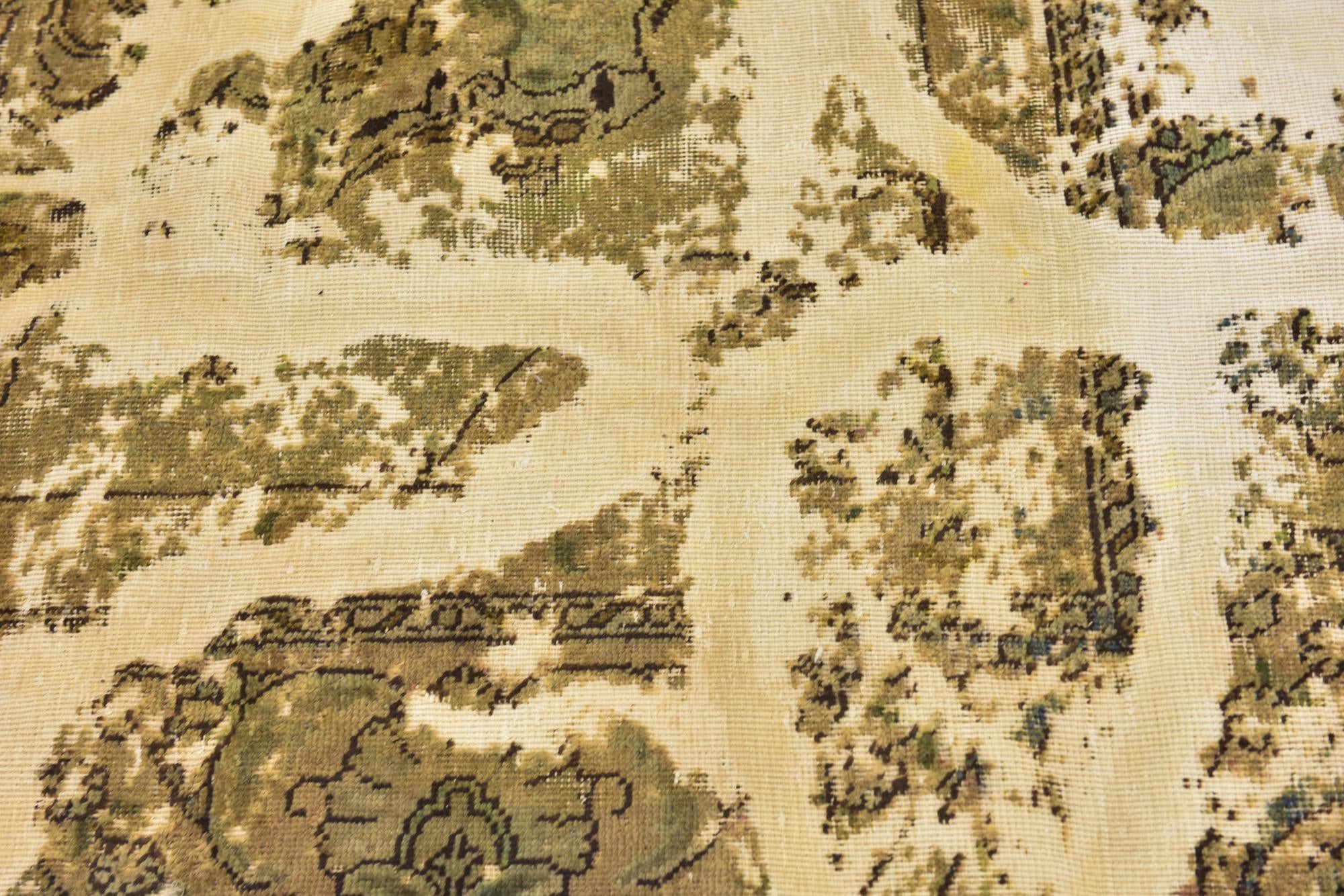 4' x 4' 2 Hand Knotted Ultra Vintage Persian Wool Square Rug