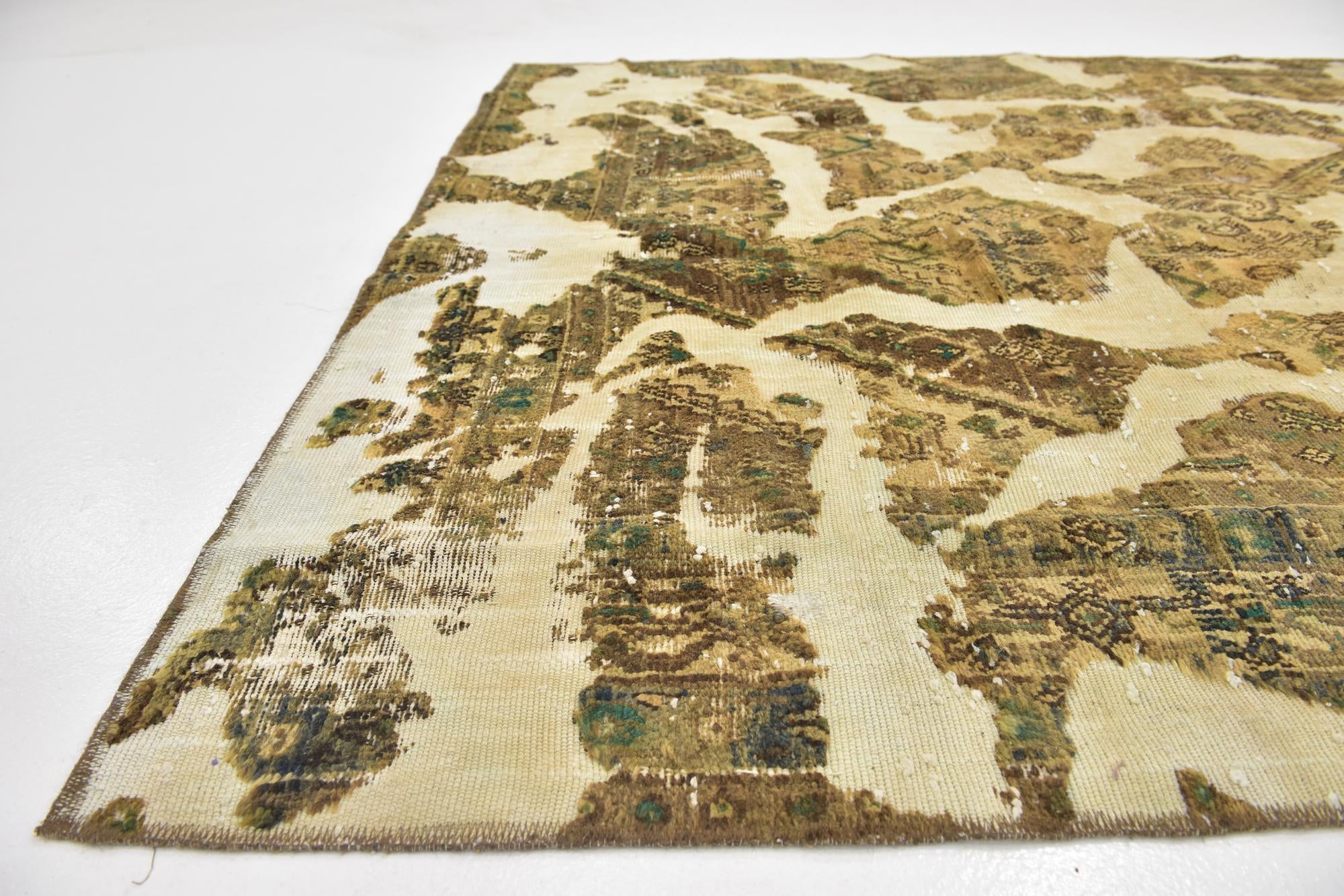 6' x 7' 2 Hand Knotted Ultra Vintage Persian Wool Square Rug