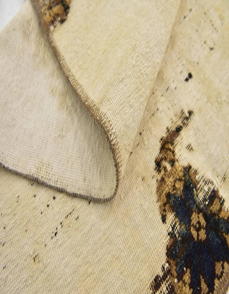 Detail image of 4' 9 x 5' 6  Hand Knotted Ultra Vintage Persian Wool Square Rug