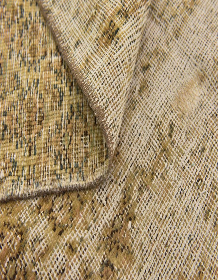 Detail image of 5' x 5' 4  Hand Knotted Ultra Vintage Persian Wool Square Rug