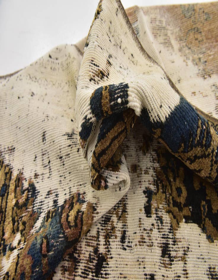 Detail image of 5' 5 x 6' 2  Hand Knotted Ultra Vintage Persian Wool Square Rug