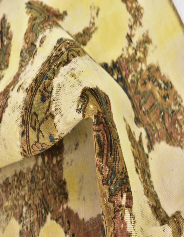 Detail image of 9' 5 x 9' 10  Hand Knotted Ultra Vintage Persian Wool Square Rug