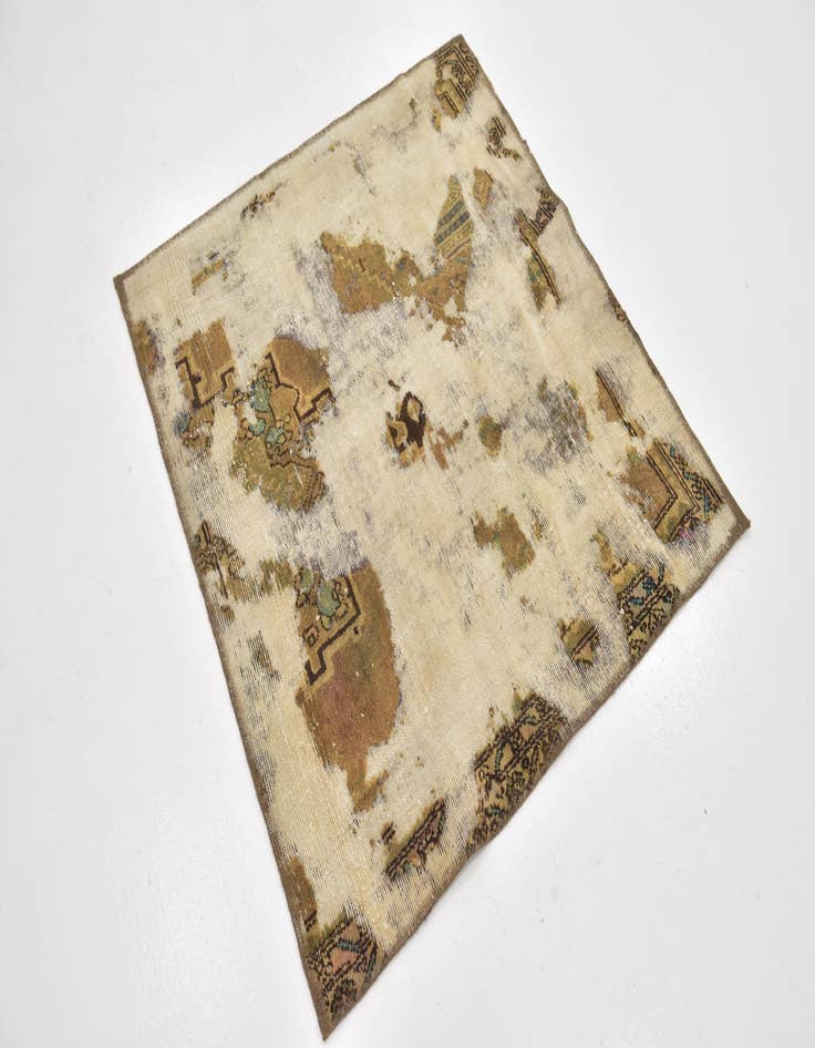 Detail image of 3' 6 x 3' 10 Hand Knotted Ultra Vintage Persian Wool Square Rug