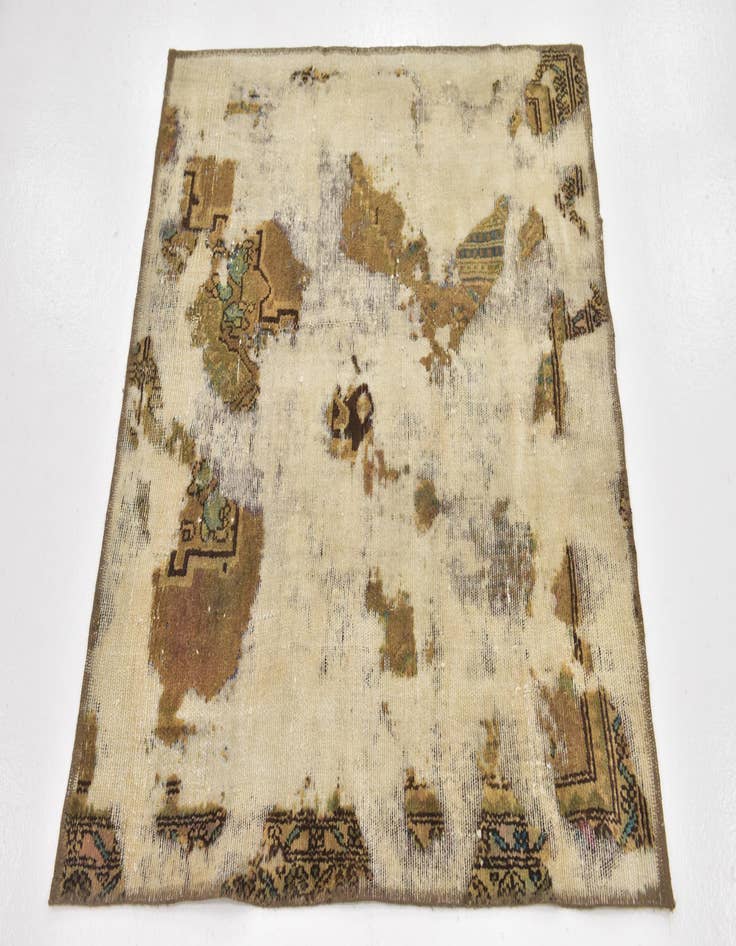 Detail image of 3' 6 x 3' 10 Hand Knotted Ultra Vintage Persian Wool Square Rug