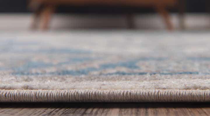 5' x 5' Vienna Square Rug