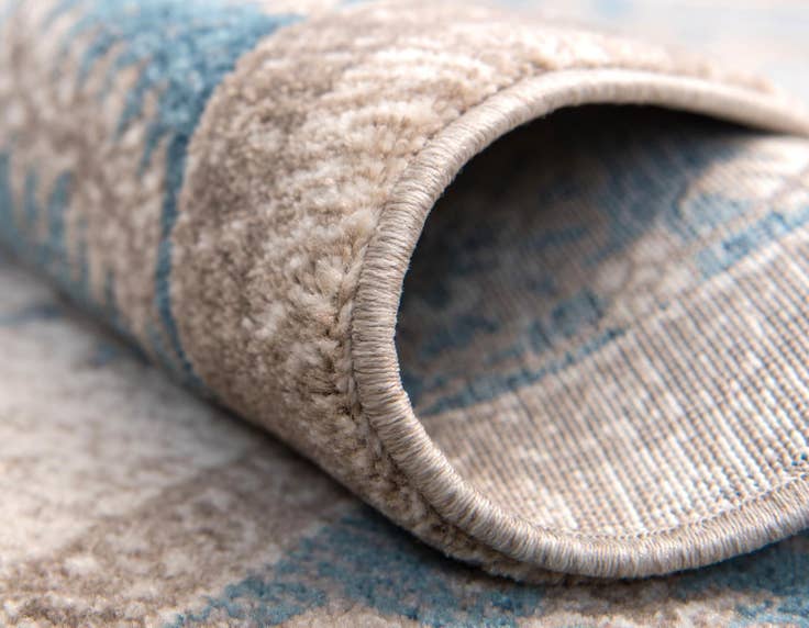 Detail image of 5' x 5' Vienna Square Rug