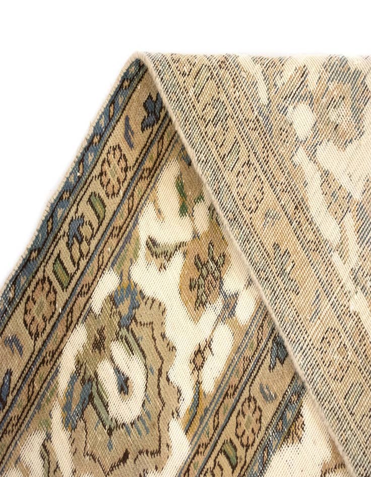 Detail image of 9' 7 x 10' 10  Hand Knotted Vintage Royal Persian Wool Square Rug