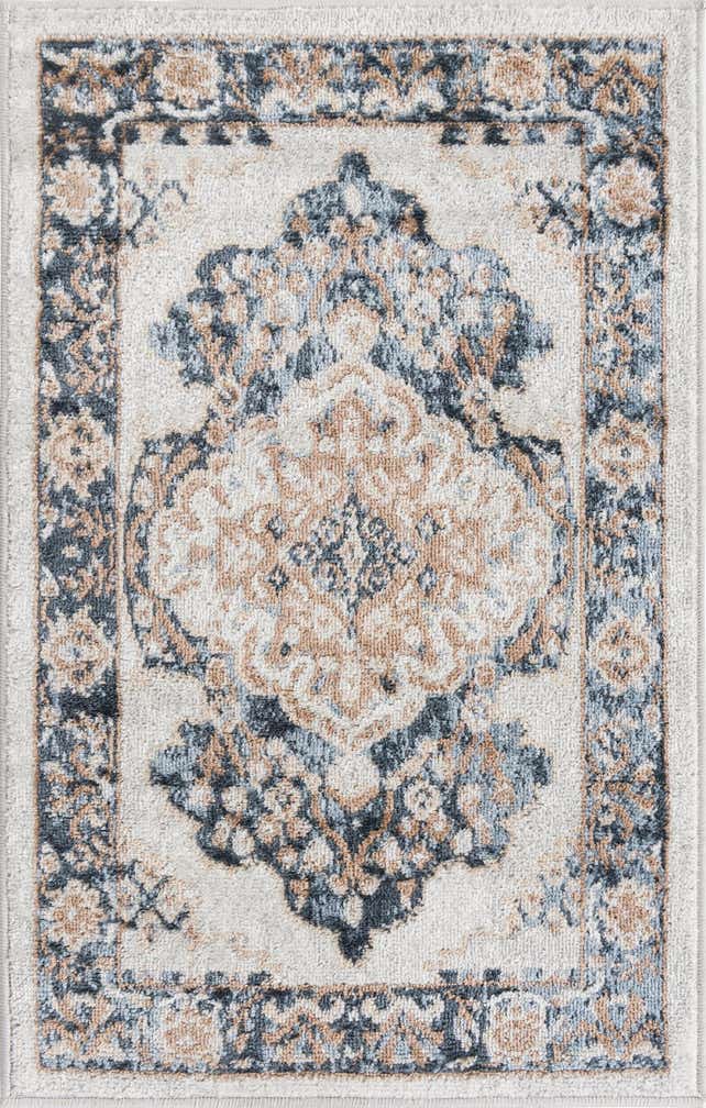 2' x 3' Curlew · Medallion rug, cream and blue