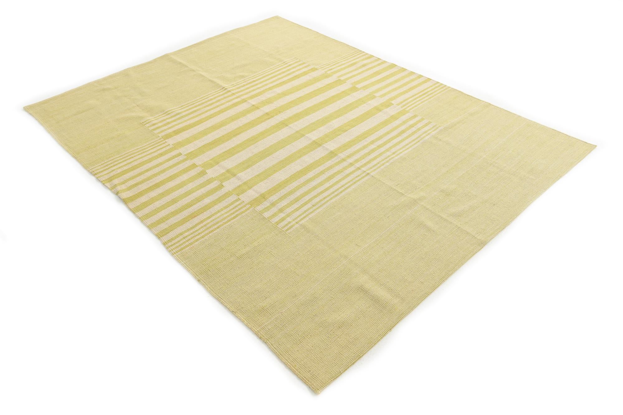5' 9 x 7' 6 Hand Woven Kilim Modern Wool Rug