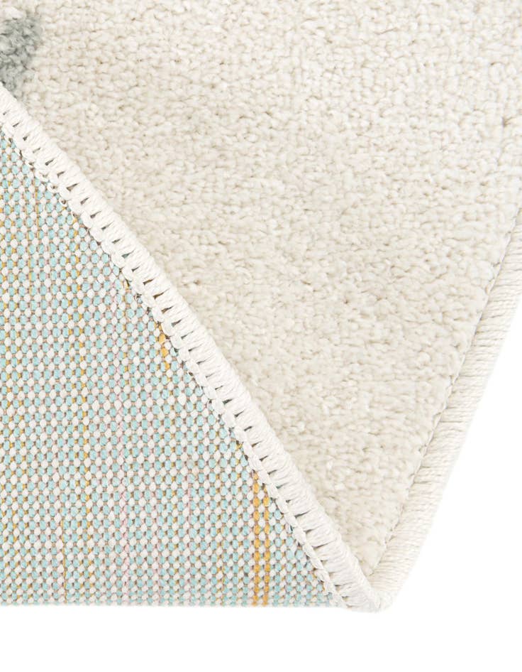 Detail image of 7' 10 x 7' 10 Whimsy Kids Round Rug